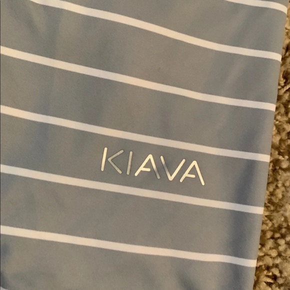 SOLD Kiava capris - Picture 4 of 4